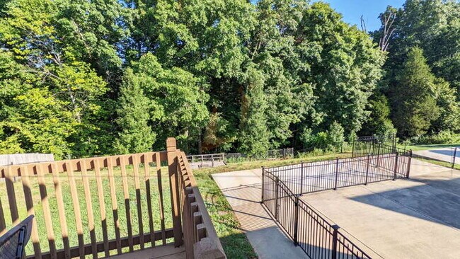 Building Photo - 3317 Sunny Slope Dr