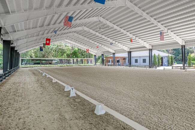 Building Photo - 15161 Collecting Canal Rd