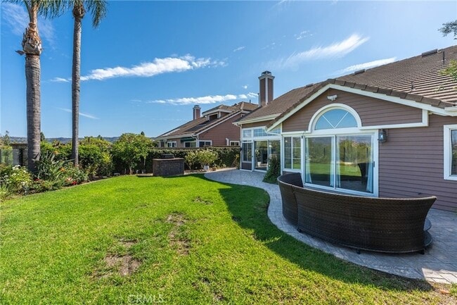 Building Photo - 6430 Regents Ct