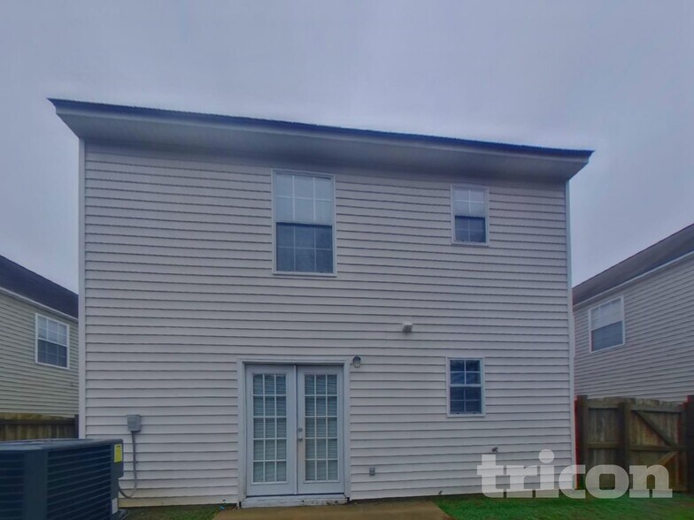 Building Photo - 176 Cottage Lake Way