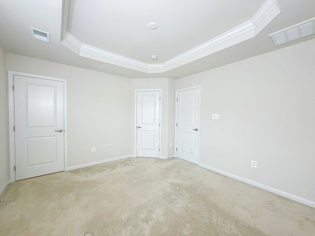 Building Photo - 72 Caswell Dr