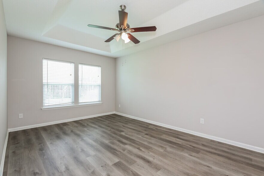 Building Photo - 1329 Biscayne Grove Ln