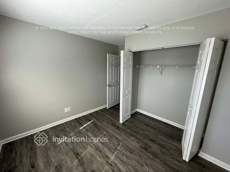 Building Photo - 7813 Chaperon Ct