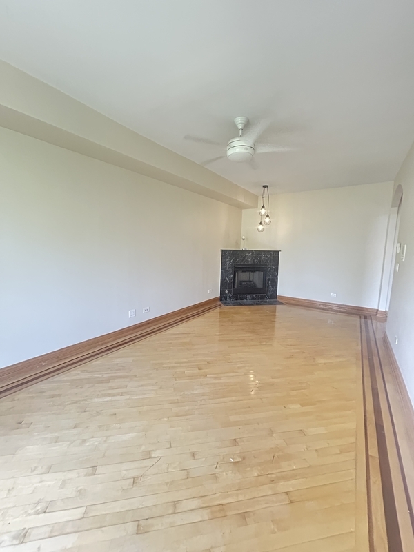 Building Photo - 4518 S Vincennes Ave