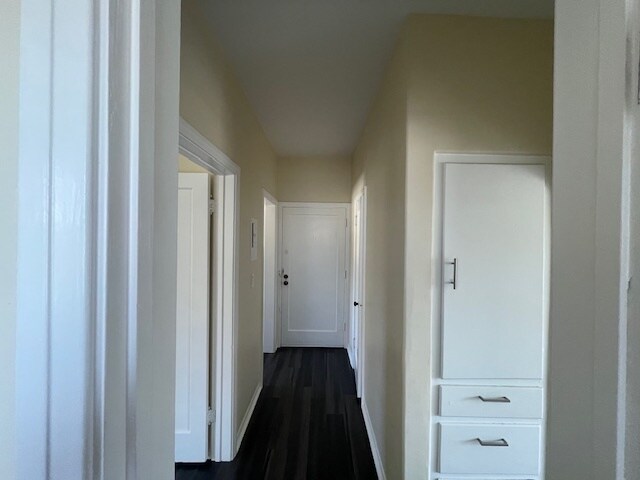 hallway - 803 W Glenoaks Blvd