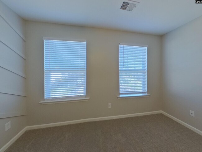 Building Photo - 112 Dawsons Park Cir