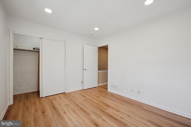 Building Photo - 138 Cheshire Dr