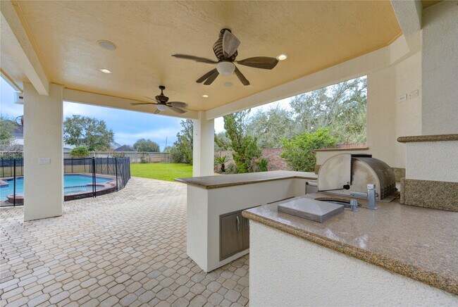 Building Photo - 1502 Ashbury Park Ln