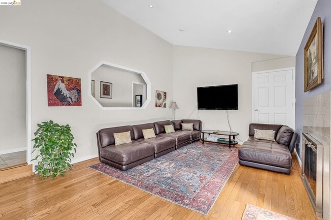 Building Photo - 277 Hidalgo Ct