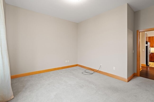 Building Photo - 1111 N Marshall St