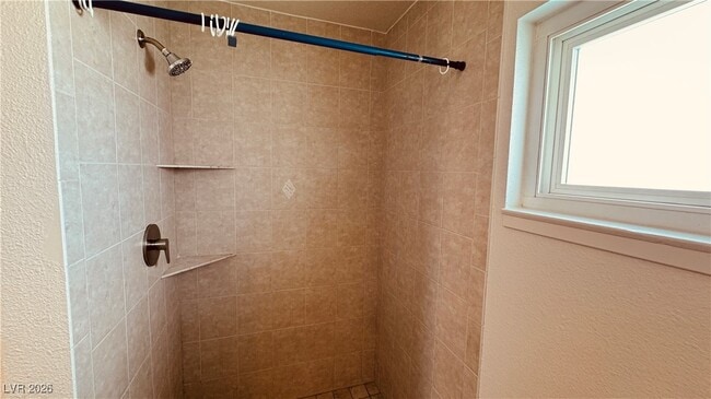 Building Photo - 201 Redstone St