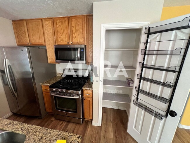 Building Photo - 1423 Salvia Pl