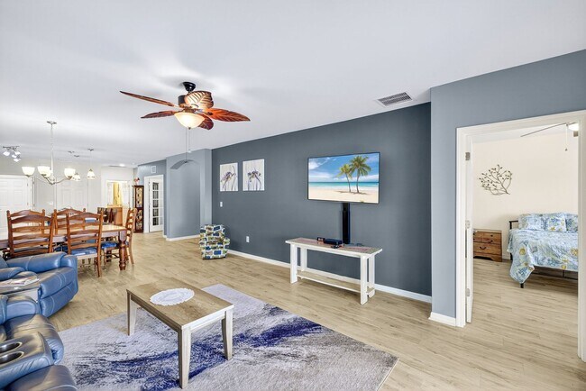 Building Photo - 3 Bedroom 2 Bath 2 Car garage at Magnolia Landing