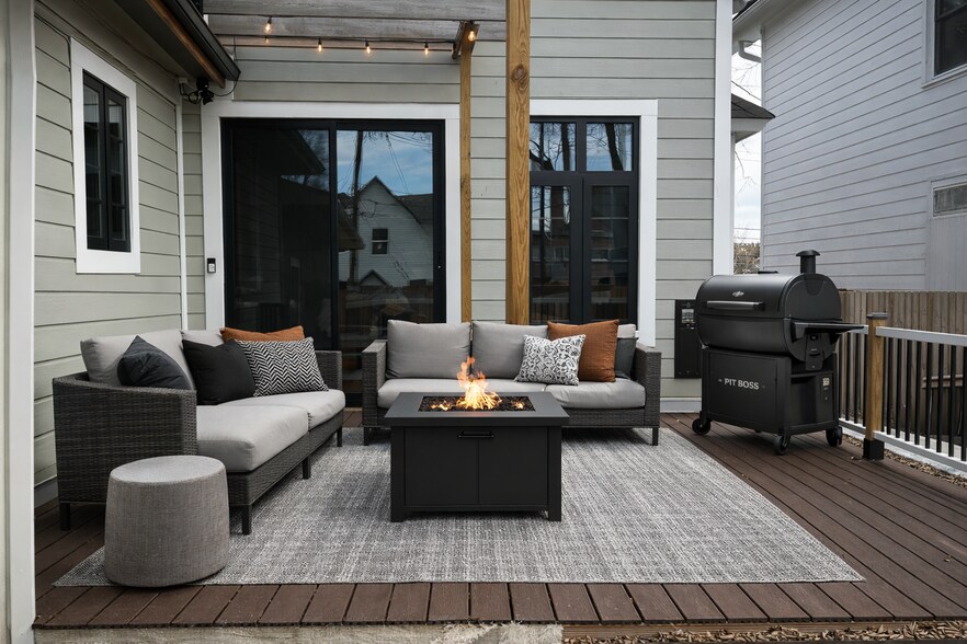 Building Photo - 2828 N Illinois St