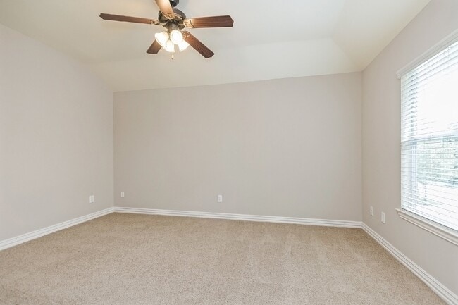 Building Photo - 39 Medley Ln