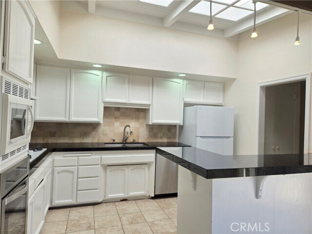 Building Photo - 24228 Ward St