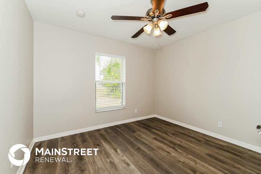 Building Photo - 4114 4th St SW