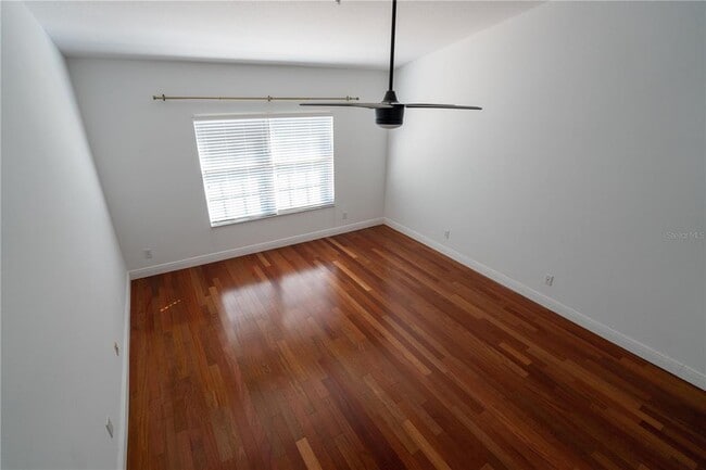 Building Photo - 4639 Overlook Dr NE