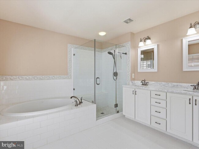 Building Photo - 7752 Grandwind Dr