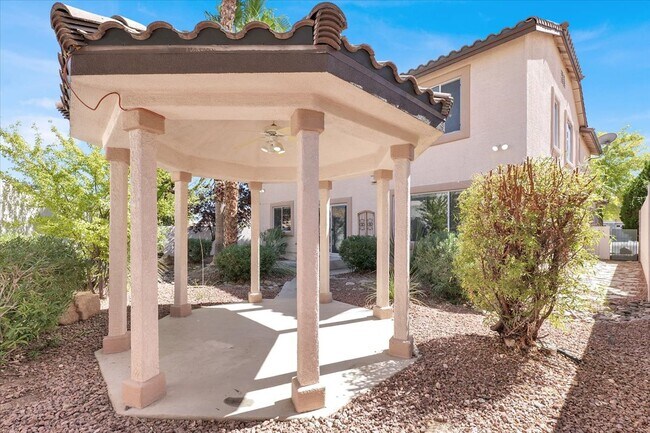 Building Photo - 10672 Blue Nile Ct