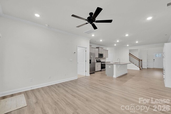 Building Photo - 4120 Steel Wy