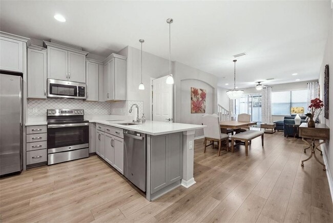 Building Photo - 30138 Southwell Ln