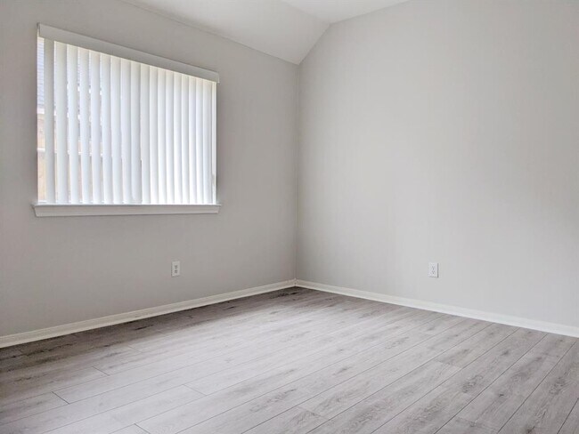 Building Photo - 4611 Rainbow Valley Ct