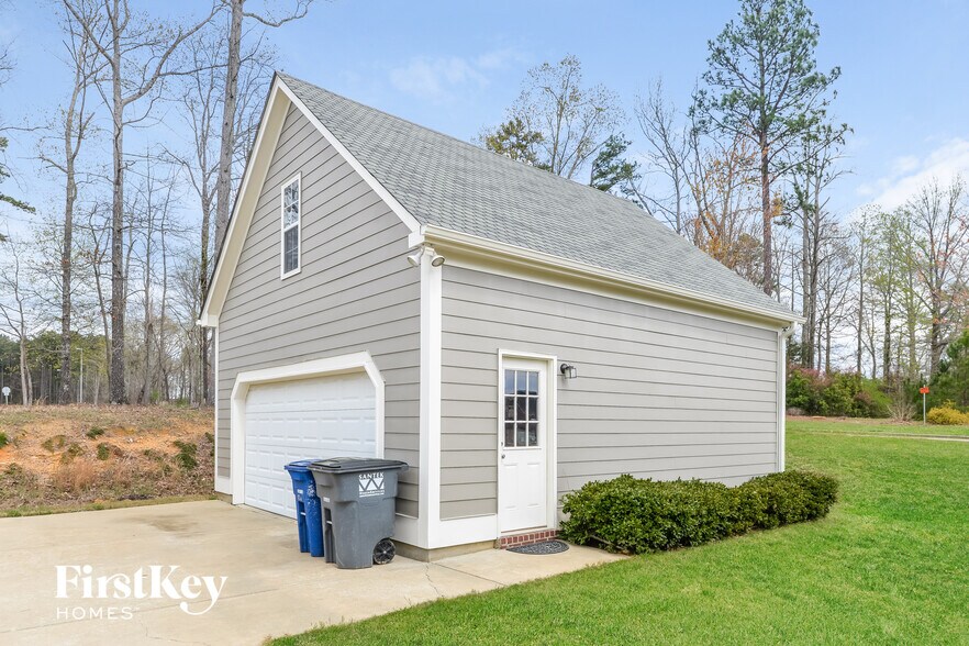 Building Photo - 5496 Wisteria Trace