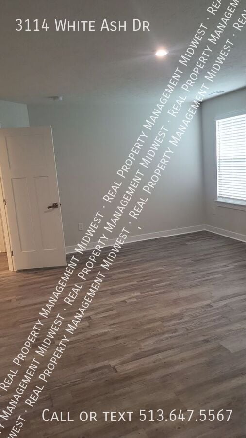 Building Photo - 3114 White Ash Dr