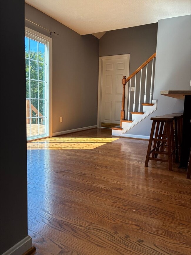 Building Photo - **ELIZABETHTOWN INDEPENDENT SCHOOL DISTRICT**