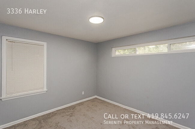 Building Photo - 3336 Harley-