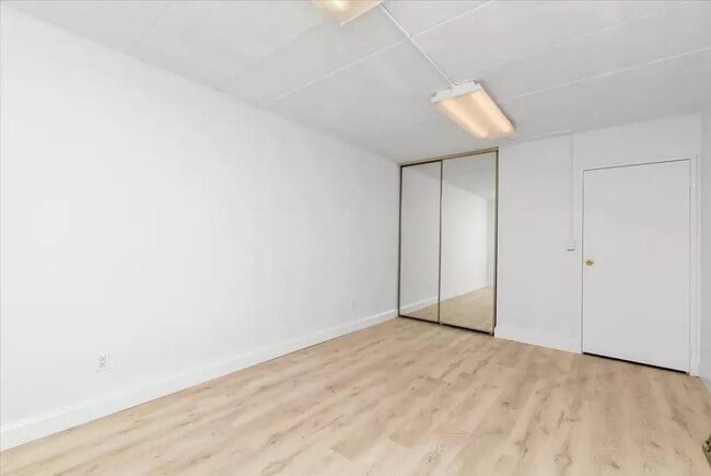 Building Photo - 23-22 30th Rd