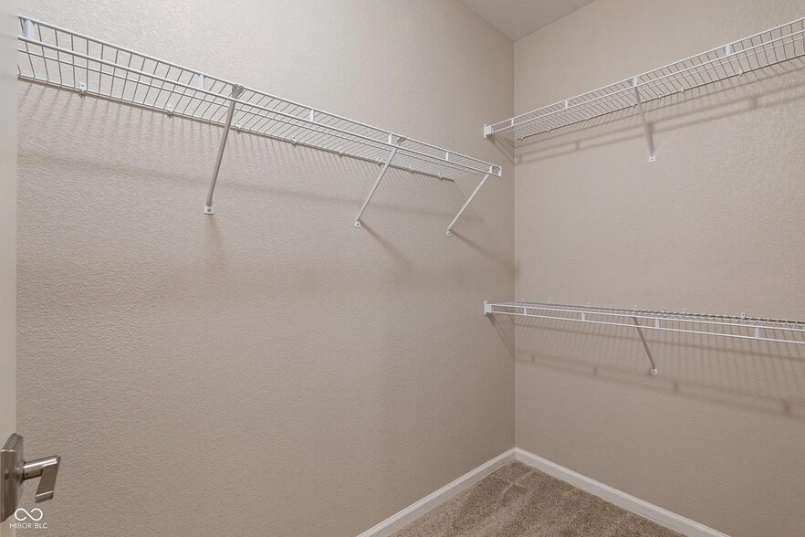 Master bedroom walk-in closet - 12833 Tradd St