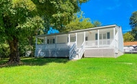 Building Photo - 3011 Belmont Ave