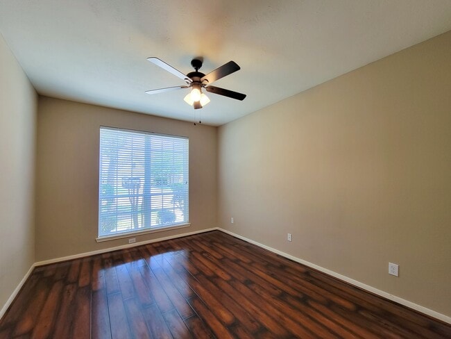 Building Photo - 20931 Flower Croft Ct