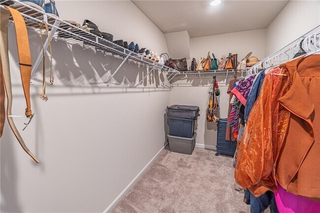 Building Photo - 1452 Villageside Ct