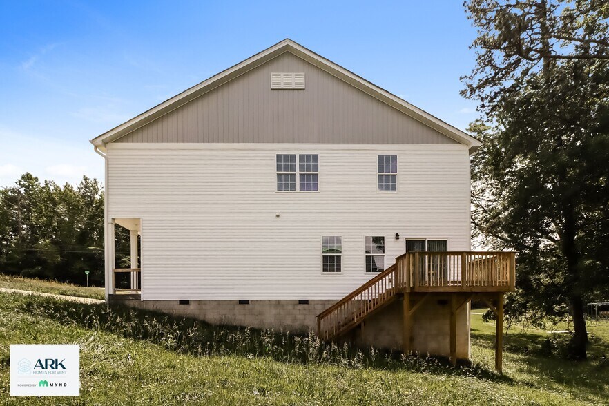 Building Photo - 2529 Oakdale Rd