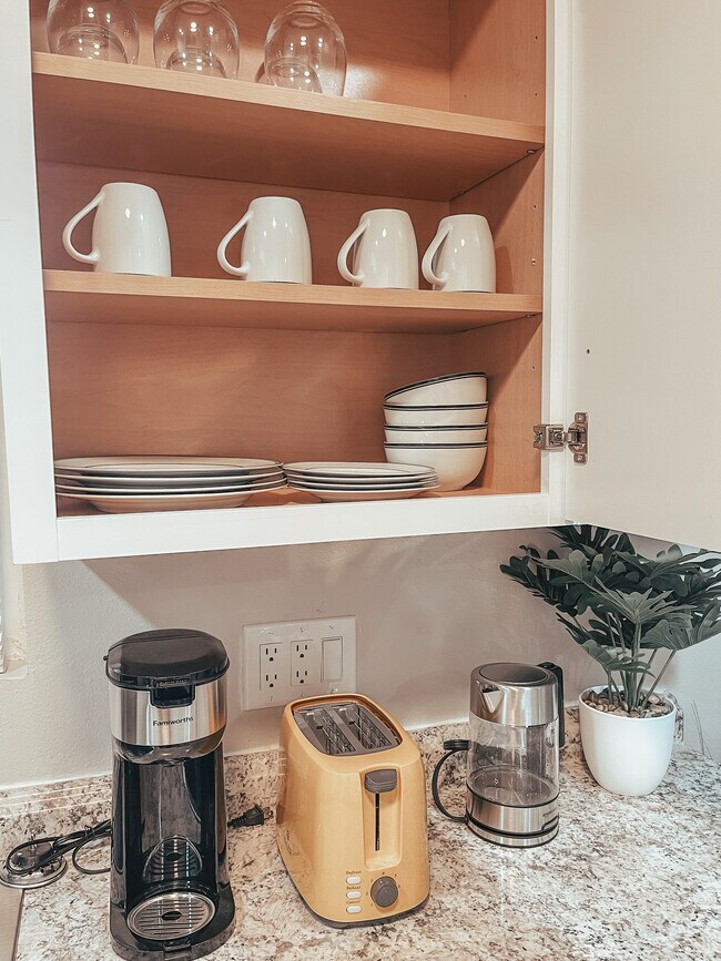 Building Photo - 5226 Perry St