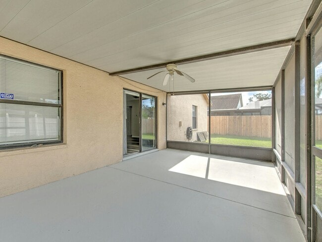 Building Photo - 1202 Windhorst Ridge Dr