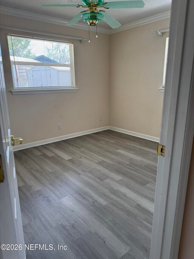 Building Photo - 577 Cody Dr