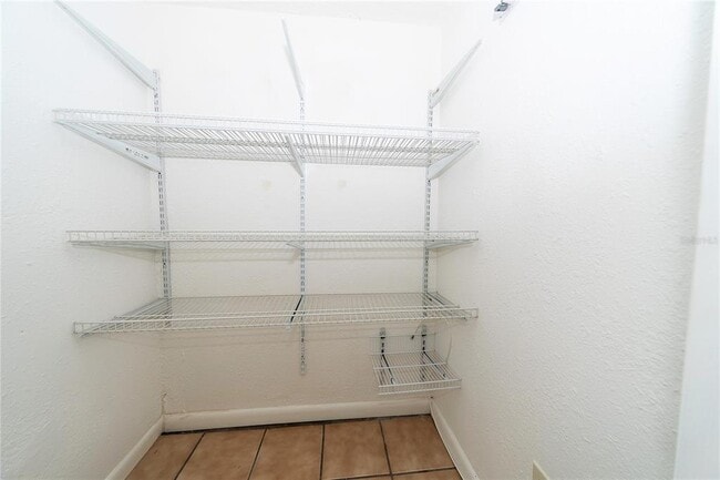 Building Photo - 620 25th St W