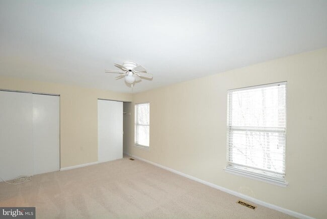 Building Photo - 10249 Quiet Pond Terrace