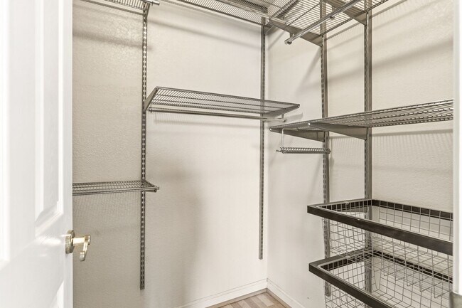 Building Photo - Expansive Valley Views & Private Living in Castro Valley - 4BD/3BA Exec Home