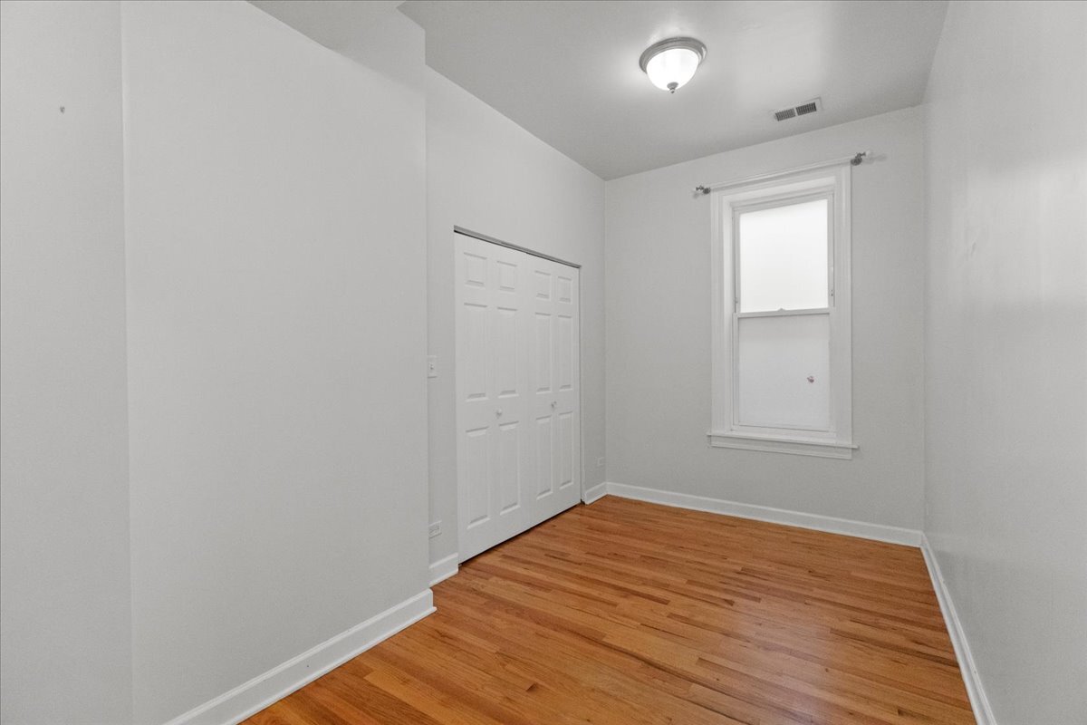 Building Photo - 2254 W Adams St