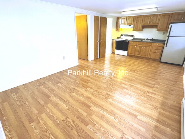 Building Photo - 80 8th St