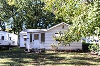 Building Photo - 2608 N Elsas Ave