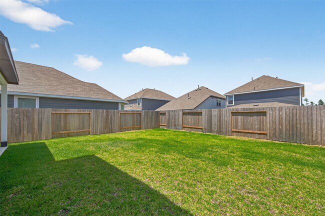Building Photo - 2348 Mooneye Ct