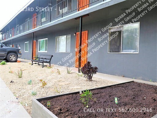 Building Photo - ** $750 OFF 1ST MONTH** WONDERFUL UPSTAIRS...