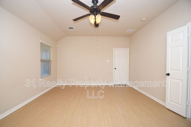 Building Photo - 10015 Bitternut Hickory Ln