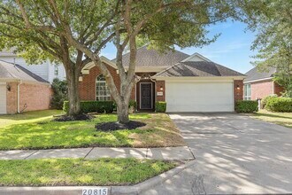 Building Photo - 20815 Whitevine Way